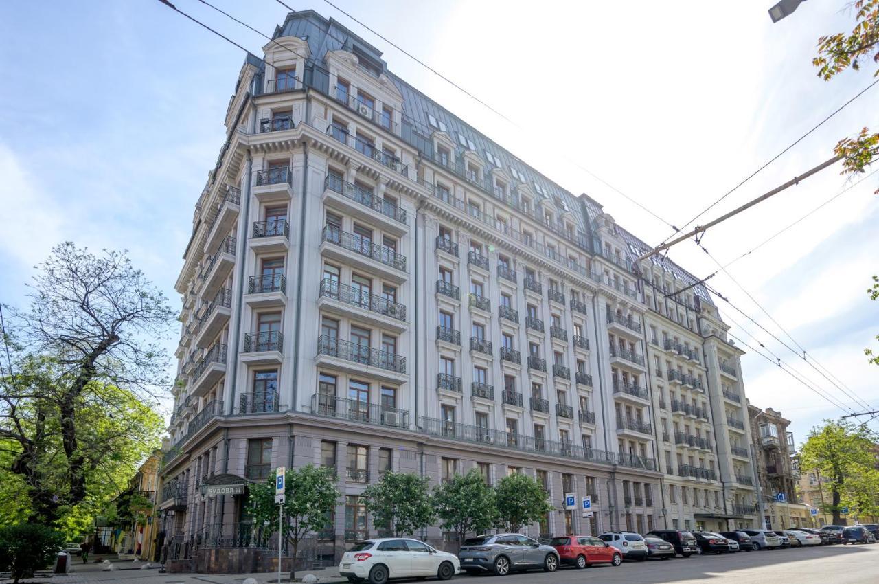 Красивая Квартира В Центре Одессы Odessa Esterno foto